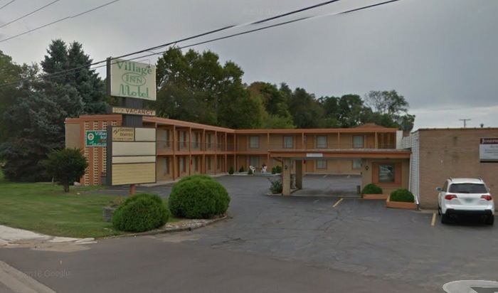Village Inn Motel (Cum Laude Motel) - Web Listing (newer photo)